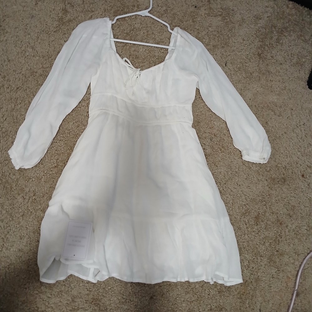 Hollister White Long Sleeve Dress